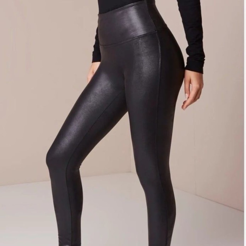 SPANX Women's Shaping Faux Leather Leggings Black Size XL - Picture 2 of 12